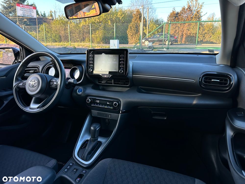 Toyota Yaris - 26