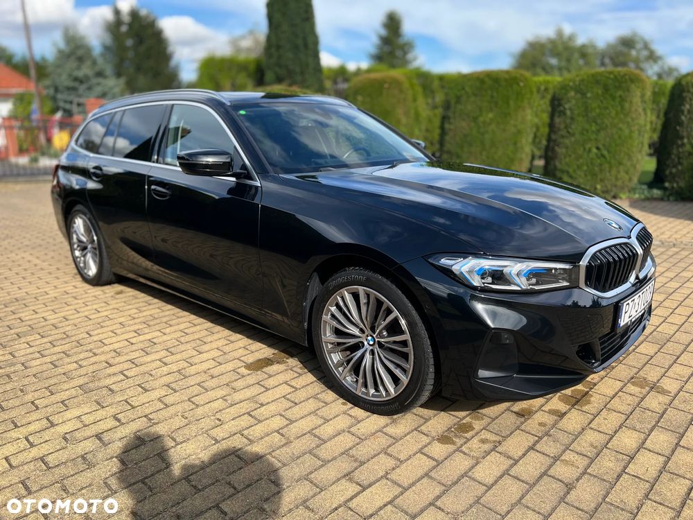 BMW Seria 3 320d xDrive Luxury Line sport - 8