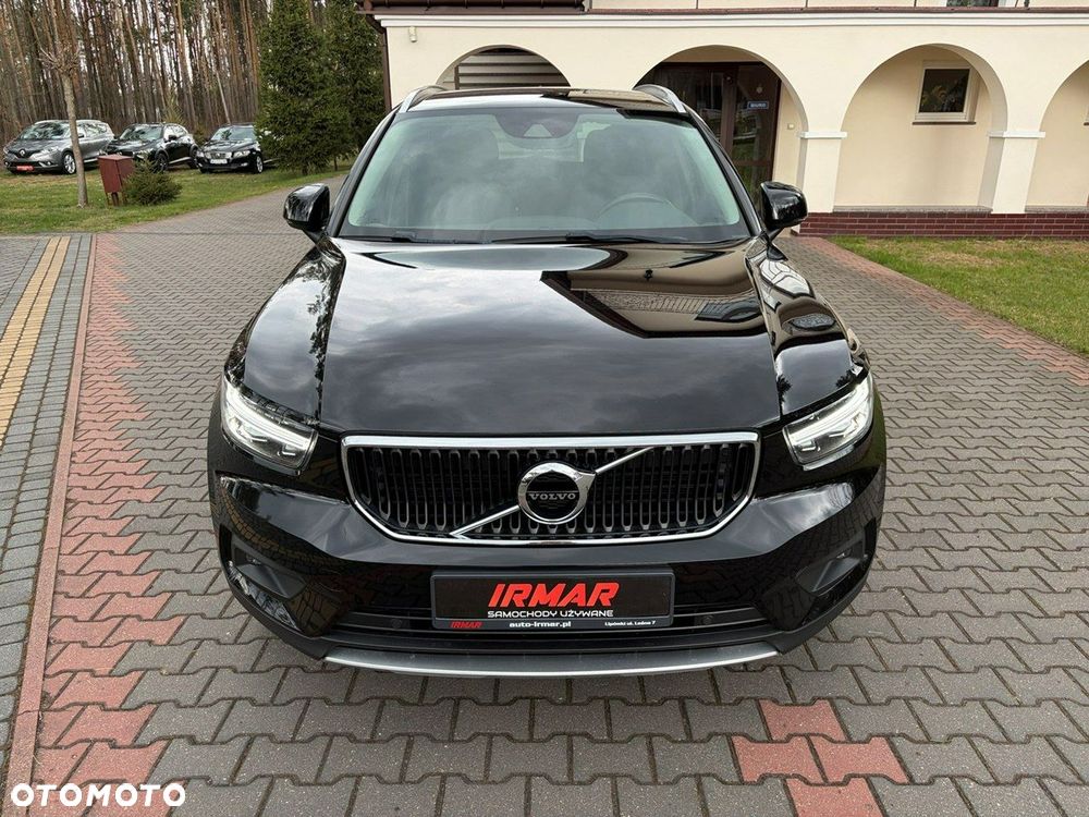 Volvo XC 40 T2 Momentum - 3