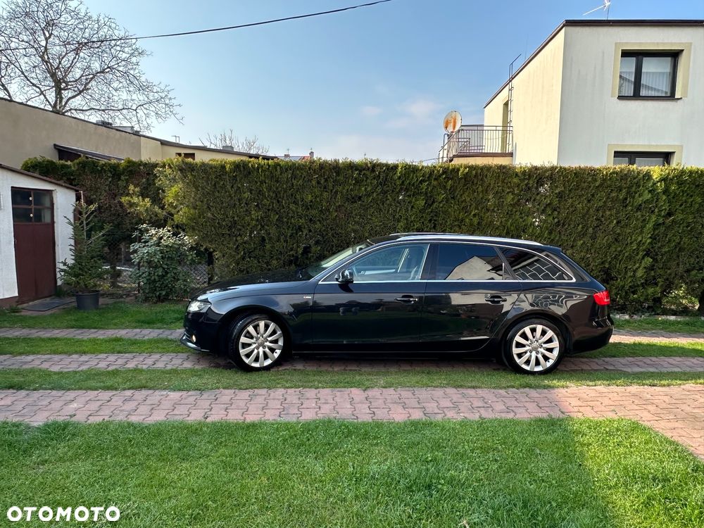 Audi A4 Avant 2.0 TDI Quattro Line - 2