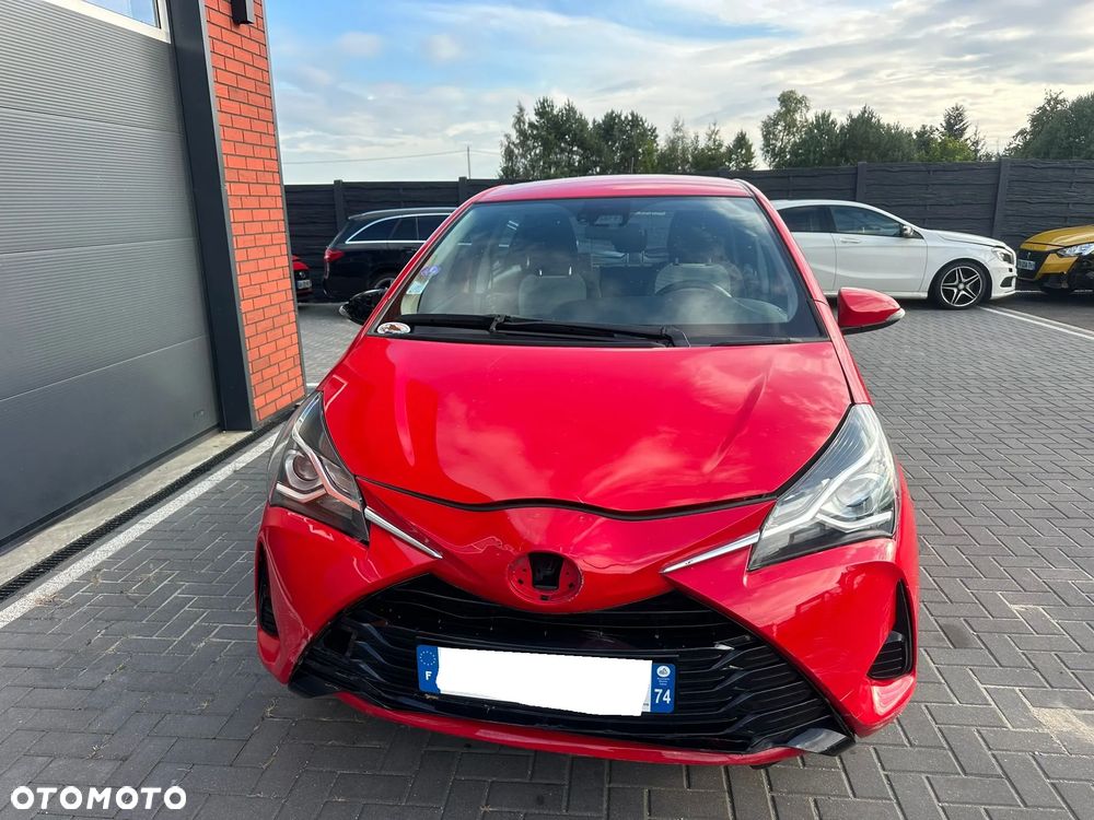 Toyota Yaris Hybrid 100 Active EU6 - 20