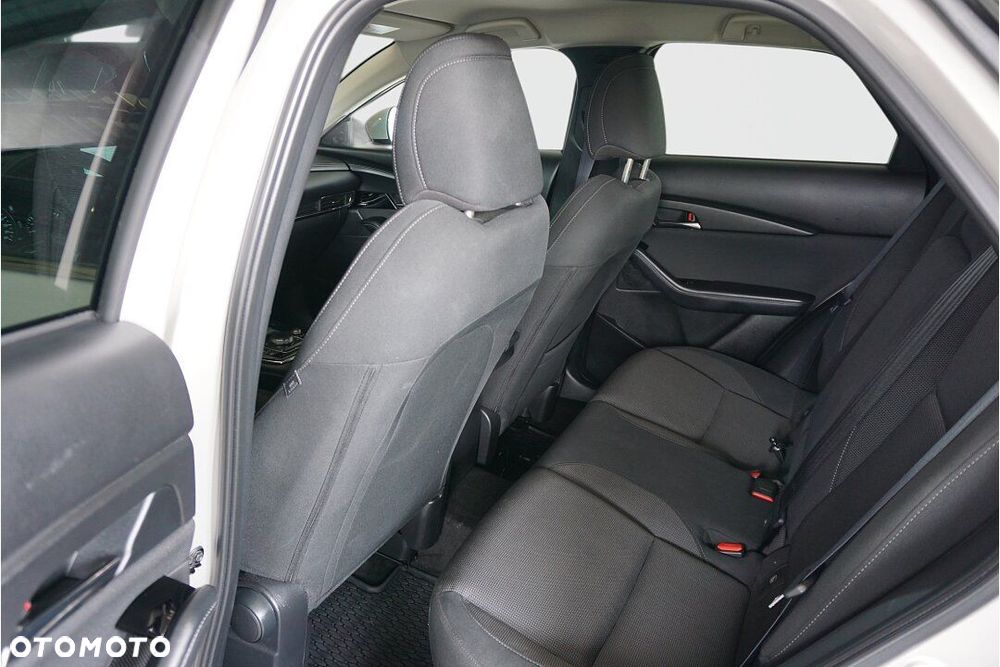 Mazda CX-30 2.0 mHEV Hikari 2WD - 8