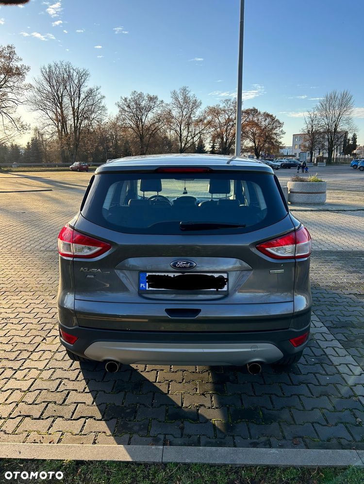 Ford Kuga - 8