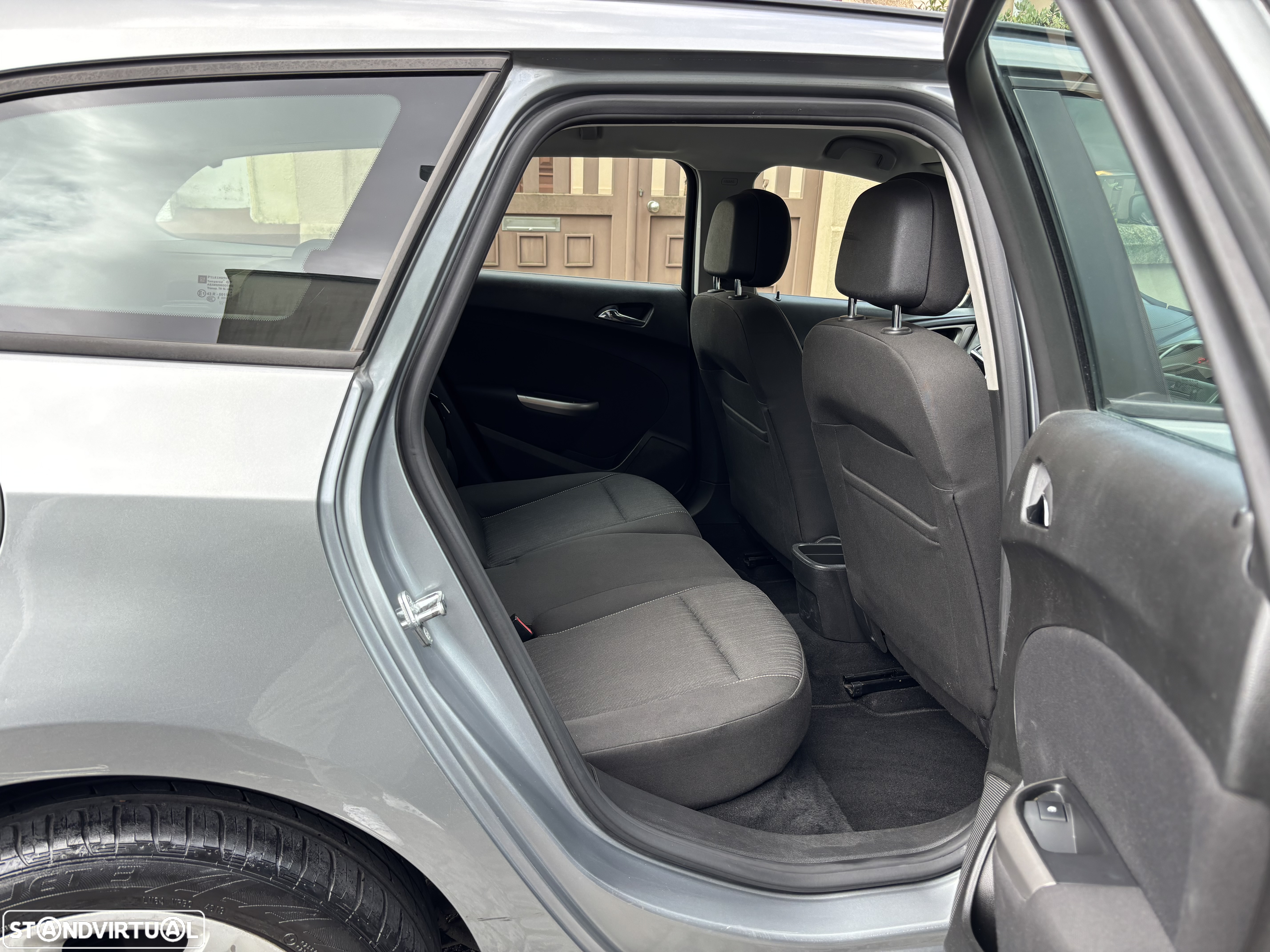 Opel Astra Sports Tourer 1.3 CDTi Selection S/S - 9