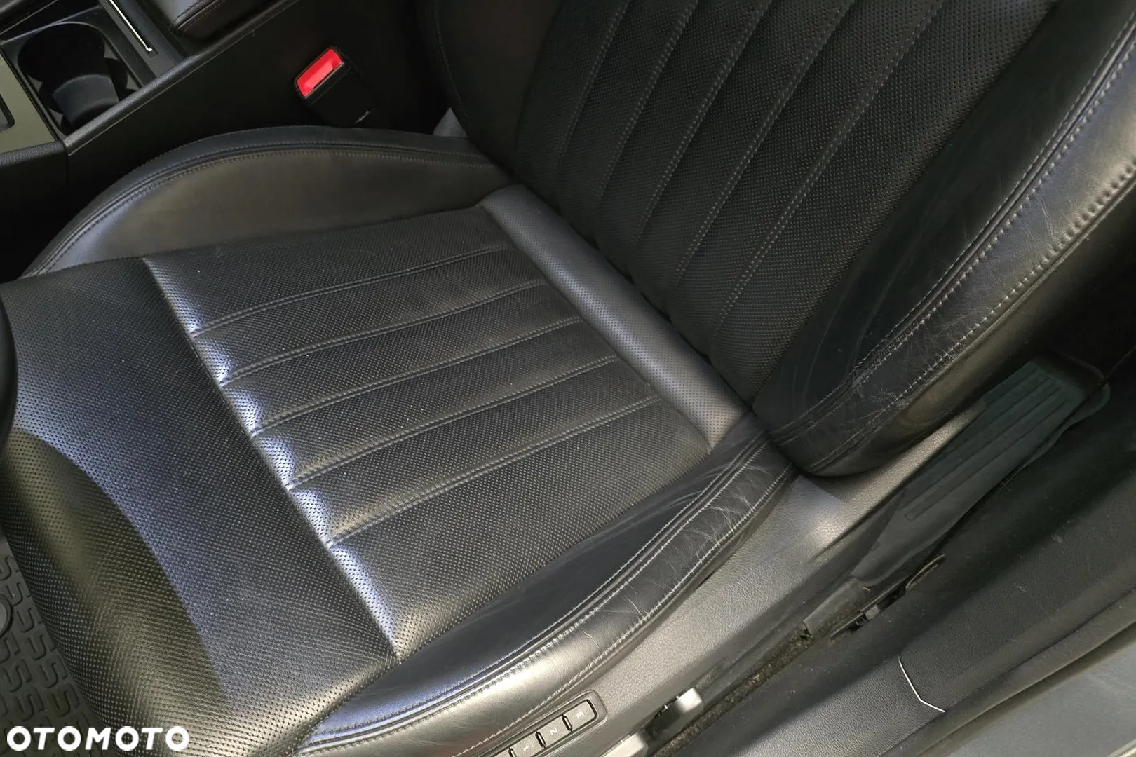 Skoda Superb 2.0 TDI 4x4 L&K DSG - 15