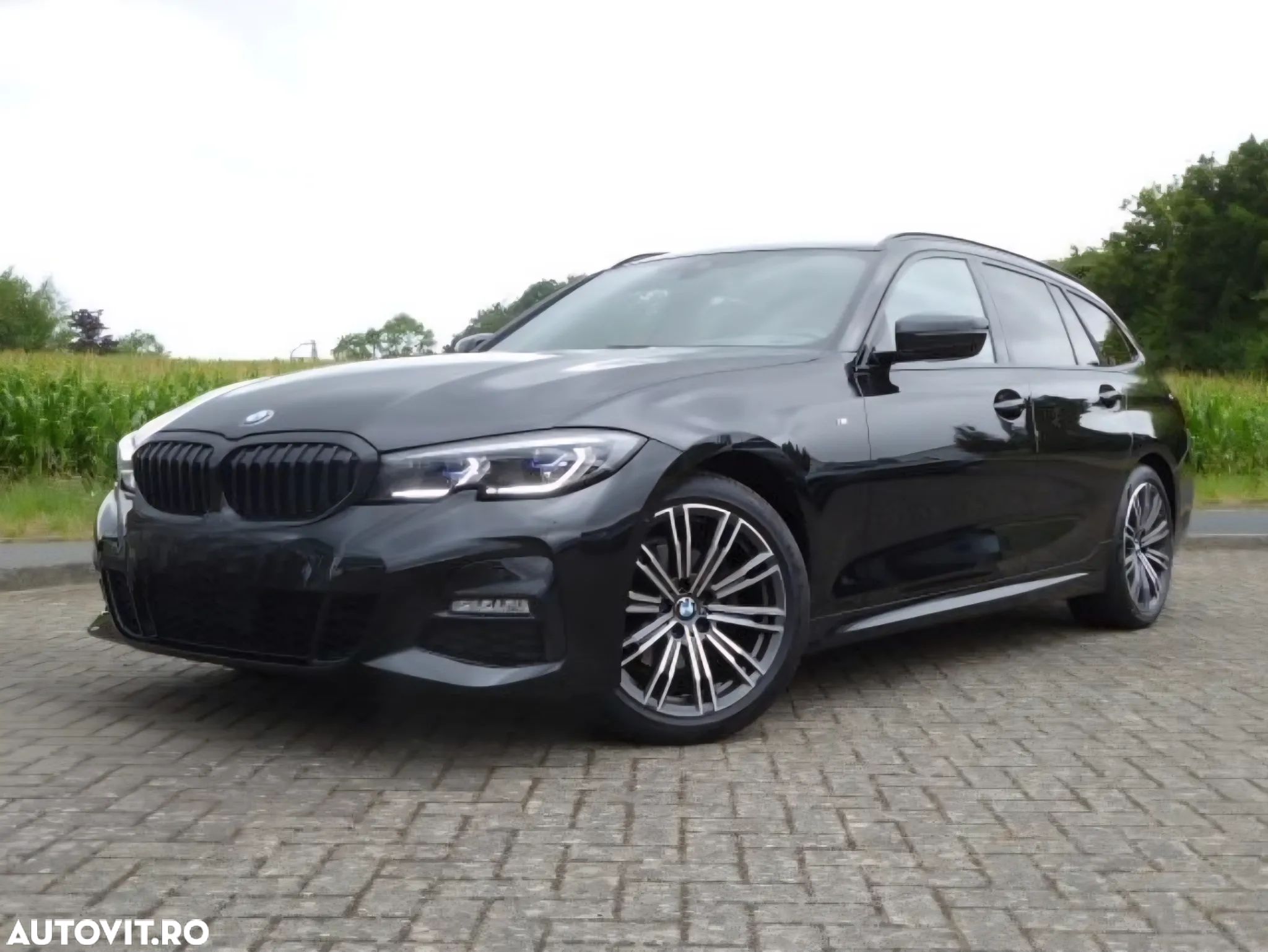 BMW Seria 3 320d Touring xDrive Aut. M Sport - 1