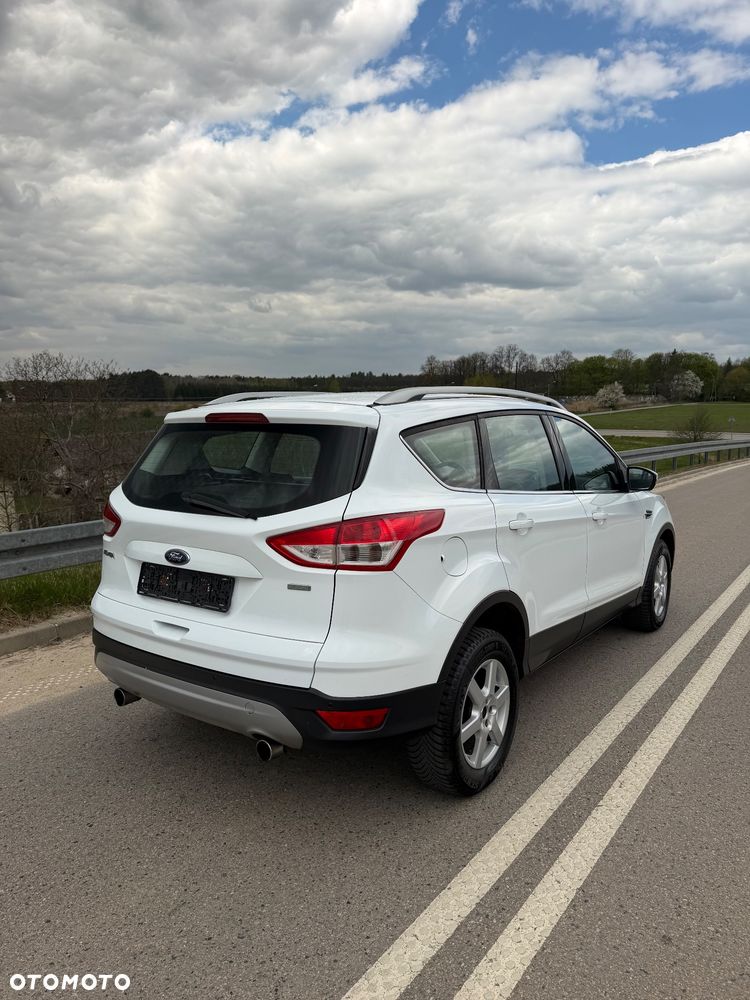 Ford Kuga 1.6 EcoBoost 2x4 Individual - 5