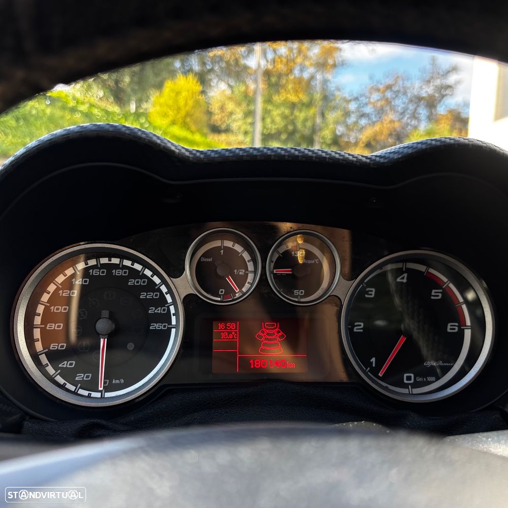 Alfa Romeo MiTo 1.3 JTDM - 13