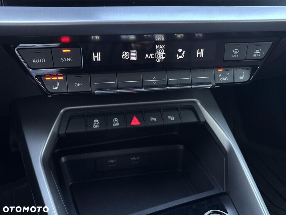 Audi A3 Sportback - 18