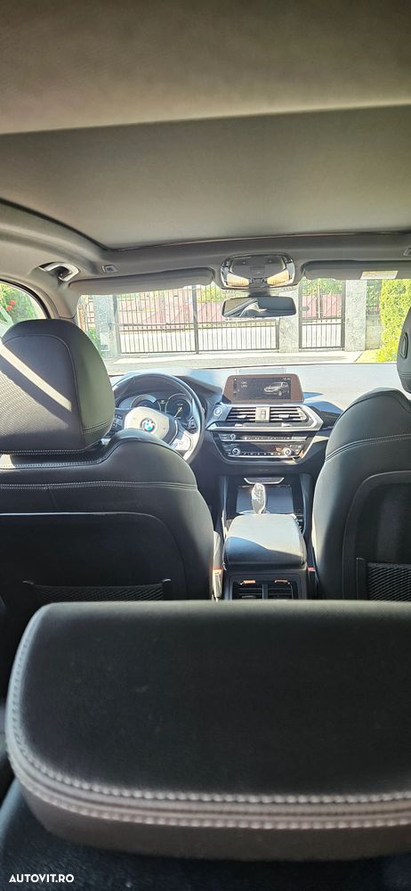 BMW X3 xDrive20d AT Luxury Line - 34