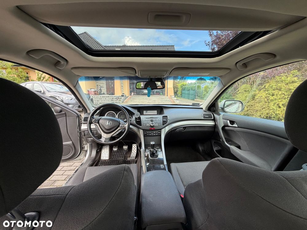 Honda Accord 2.0 Elegance - 16