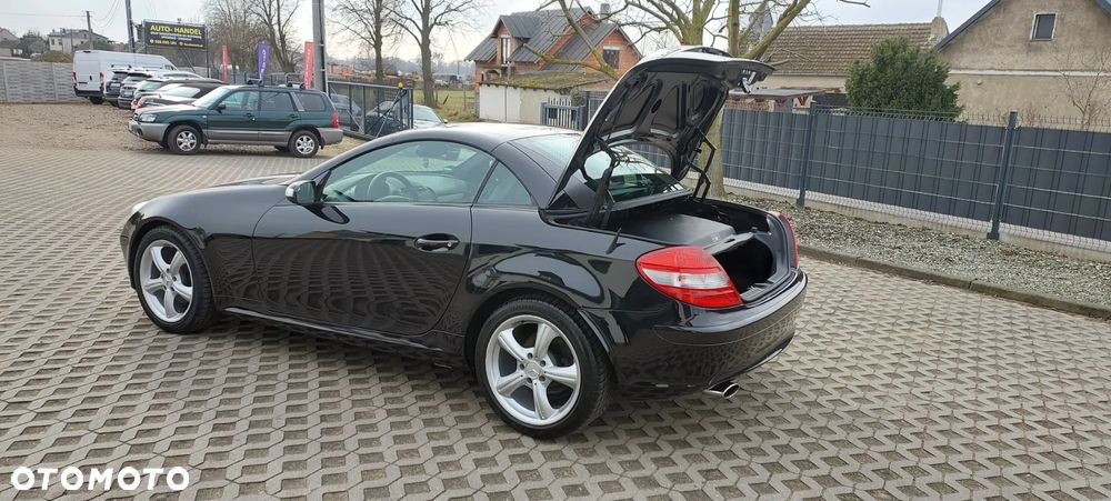 Mercedes-Benz SLK - 22