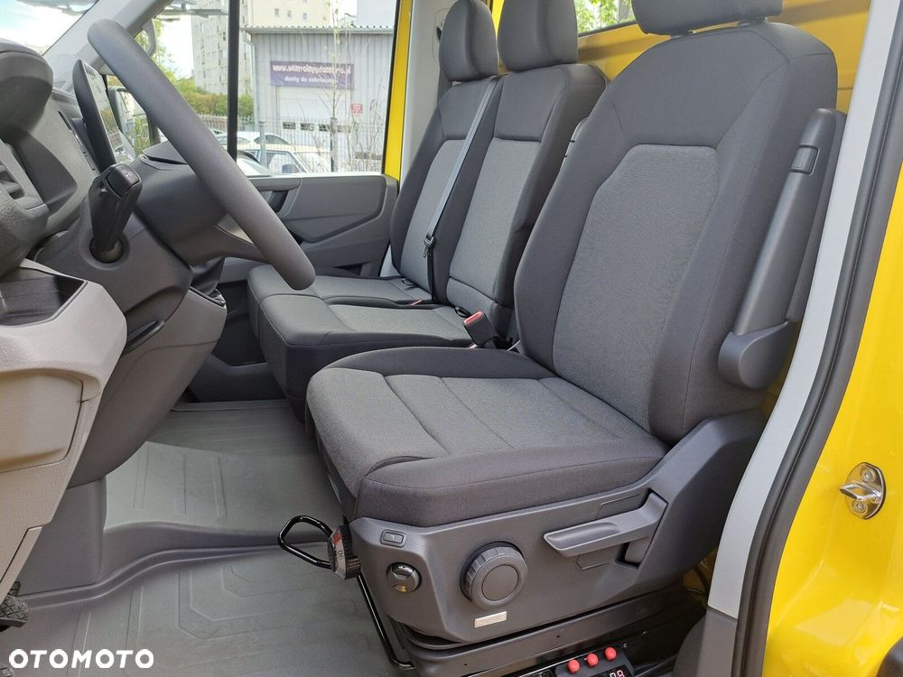 Volkswagen Crafter - 13
