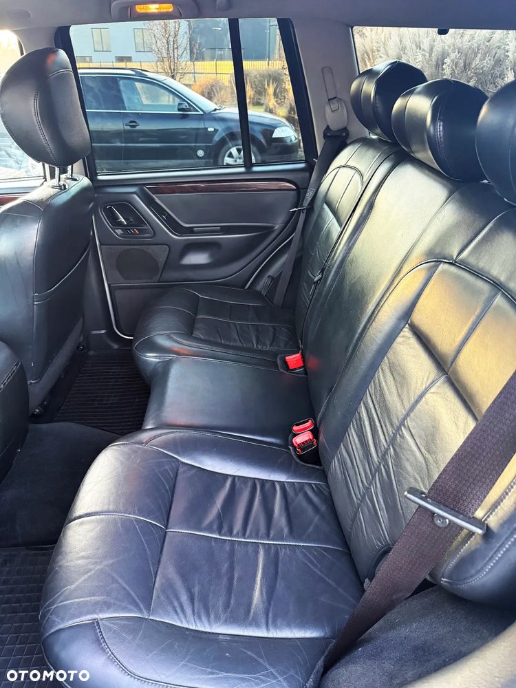 Jeep Grand Cherokee 2.7 CRD Limited - 25