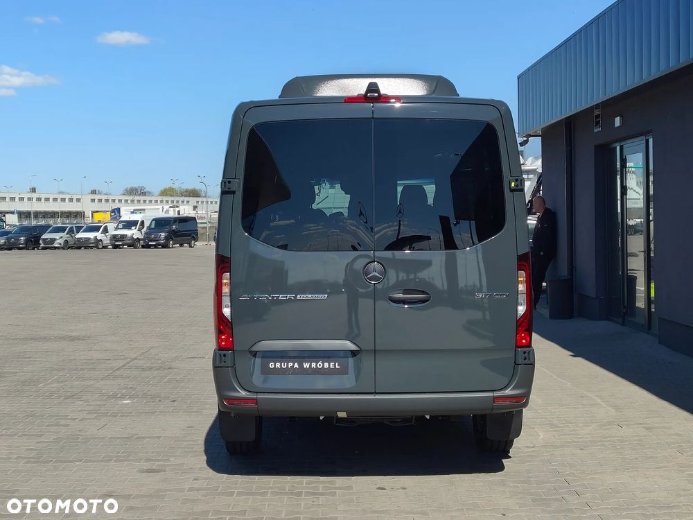 Mercedes-Benz Sprinter - 6
