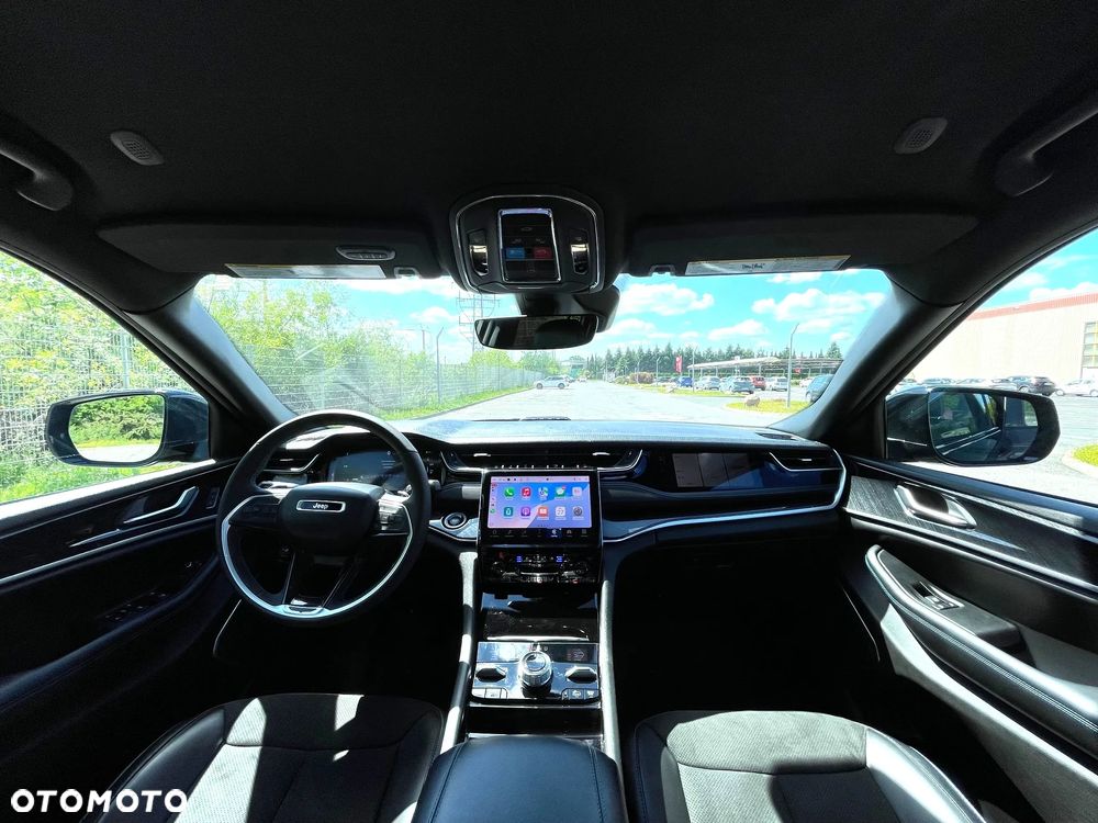 Jeep Grand Cherokee - 10