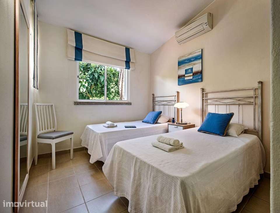 Charming 4BR Villa - Grande imagem: 4/13