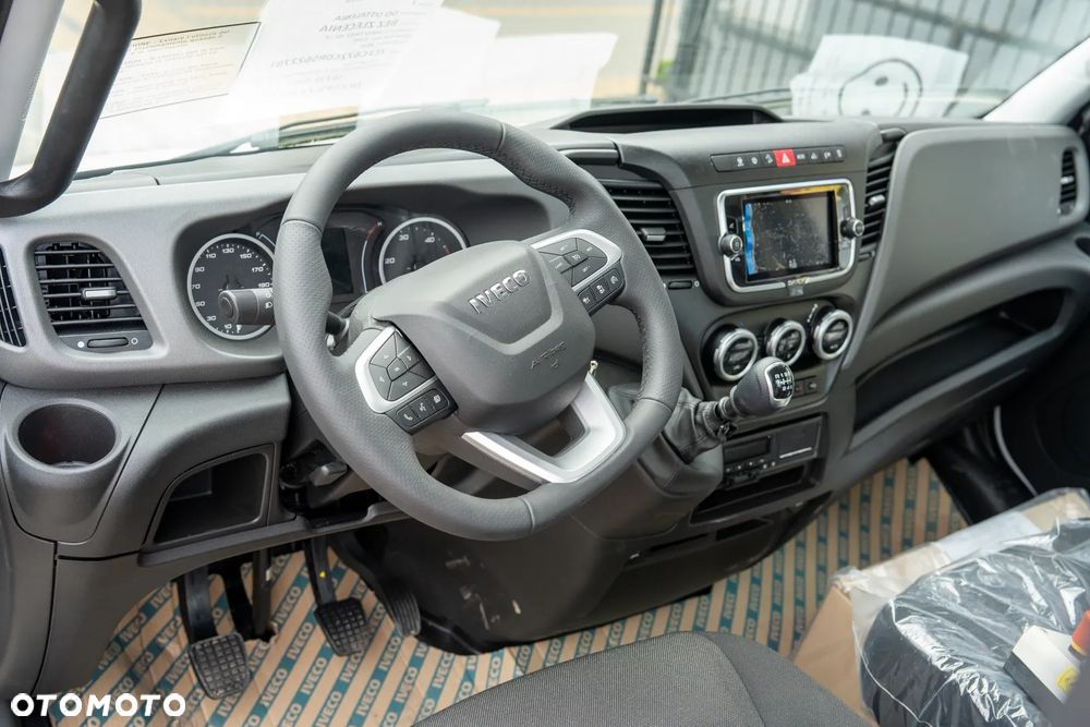 Iveco 70C18 - 26