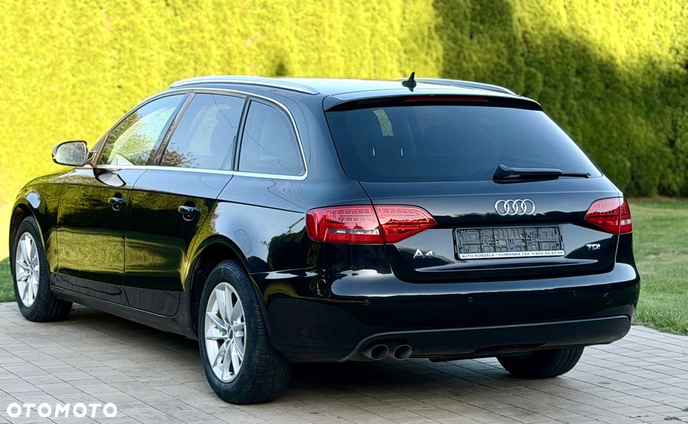 Audi A4 Avant - 4