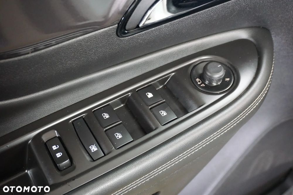 Opel Mokka 1.4 T Cosmo - 24