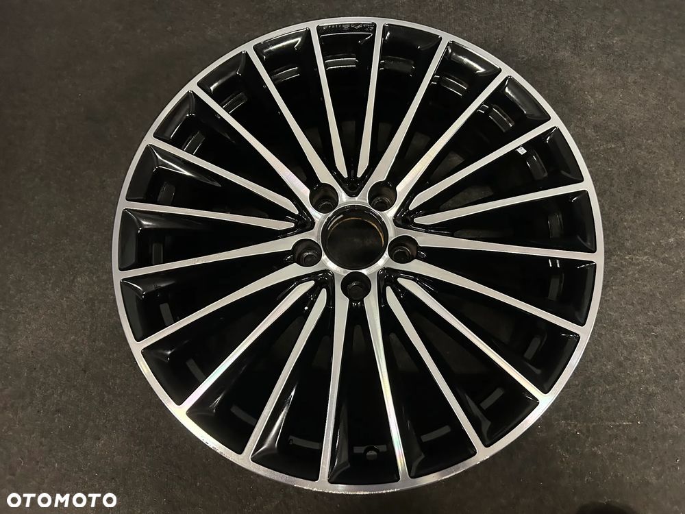 Alufelga Mercedes C-Klasa W206 AMG 19 cali 5x112 1szt. A2044011900 - 1