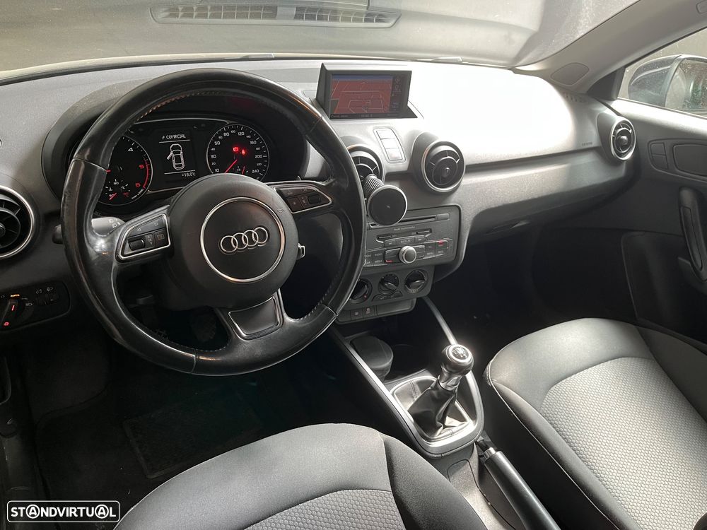 Audi A1 1.6 TDI Advance - 4