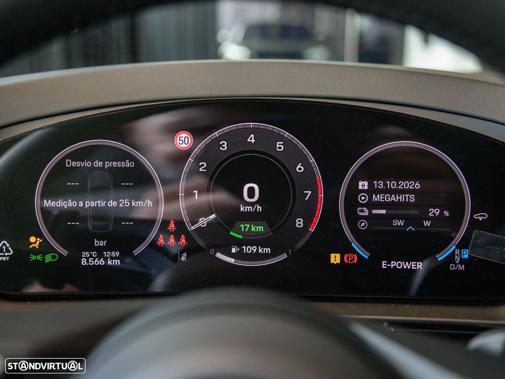 Porsche Cayenne Coupé E-Hybrid Black Edition - 28