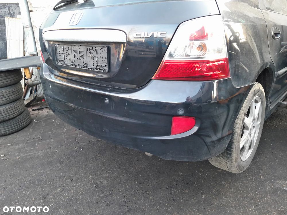 Zderzak tylny HONDA Civic VII lift 02-06r. B92P PDC - 2