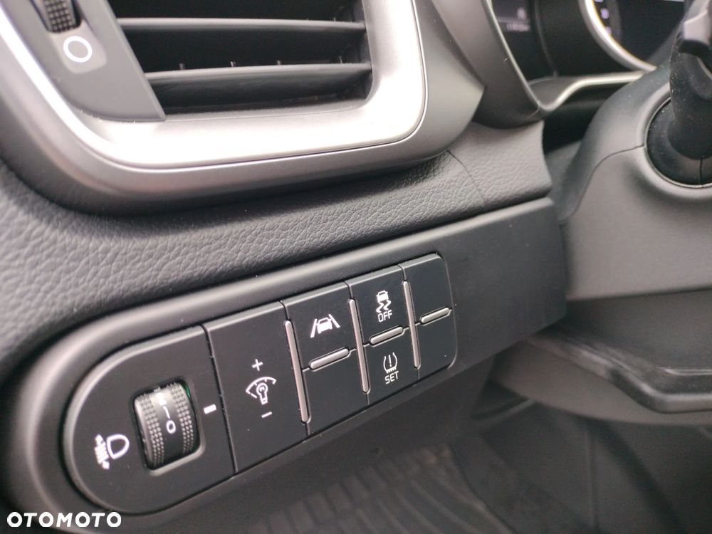 Kia XCeed 1.6 T-GDI M DCT - 19