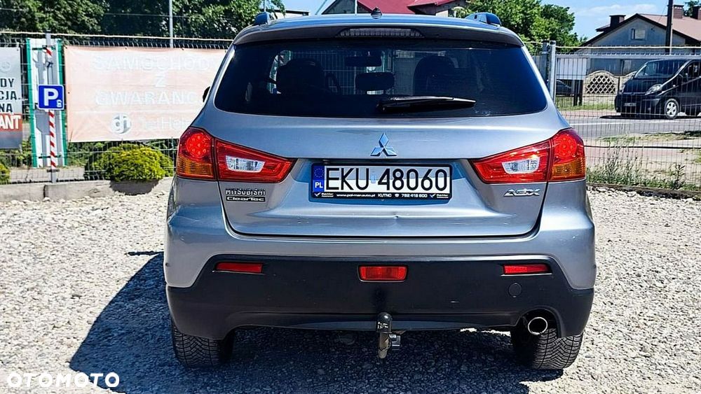 Mitsubishi ASX - 8