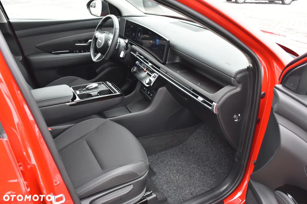 Hyundai Tucson 1.6 T-GDi 48V-Hybrid 2WD DCT Select - 16