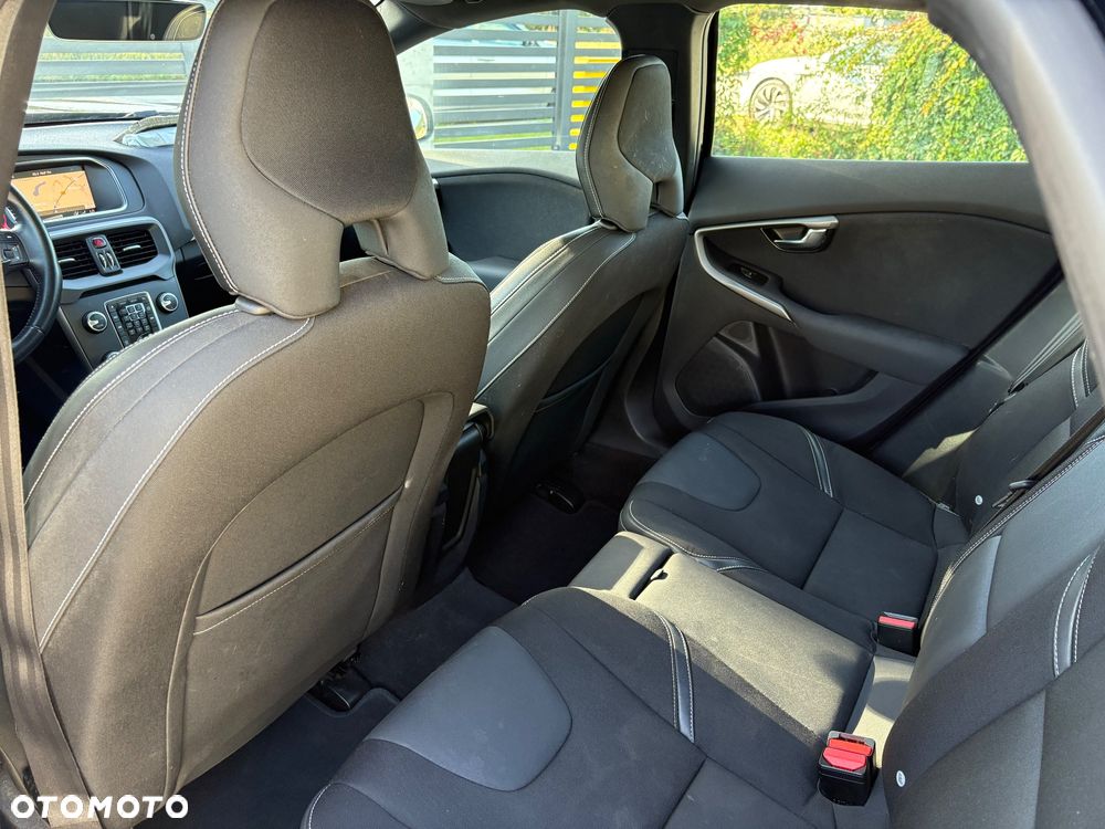 Volvo V40 T2 Drive-E Kinetic - 11