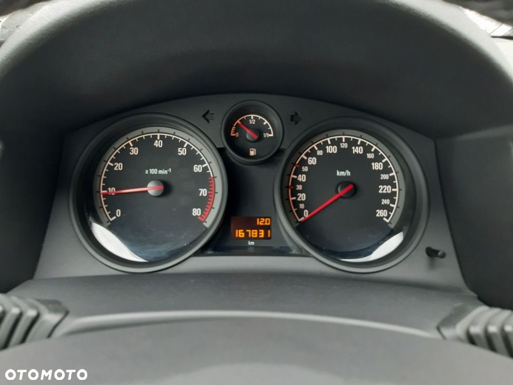 Opel Astra 1.6 Innovation - 16