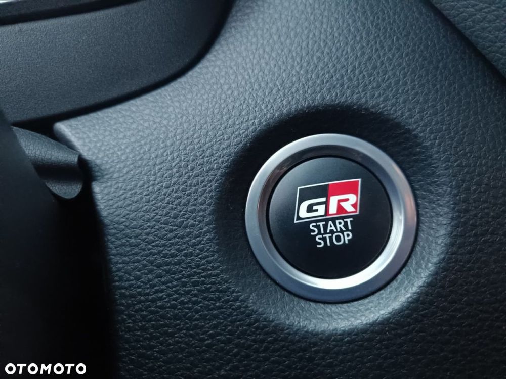 Toyota GR Corolla - 31