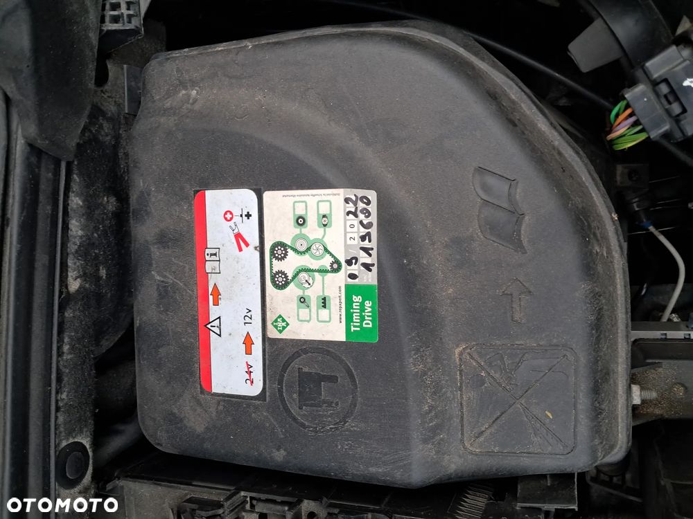 Citroën C4 BlueHDi 120 Stop&Start Selection - 13