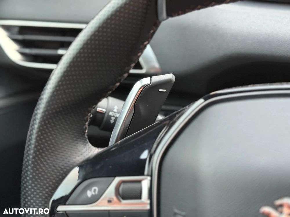 Peugeot 3008 BlueHDi 130 Stop & Start EAT8 GT Pack - 11