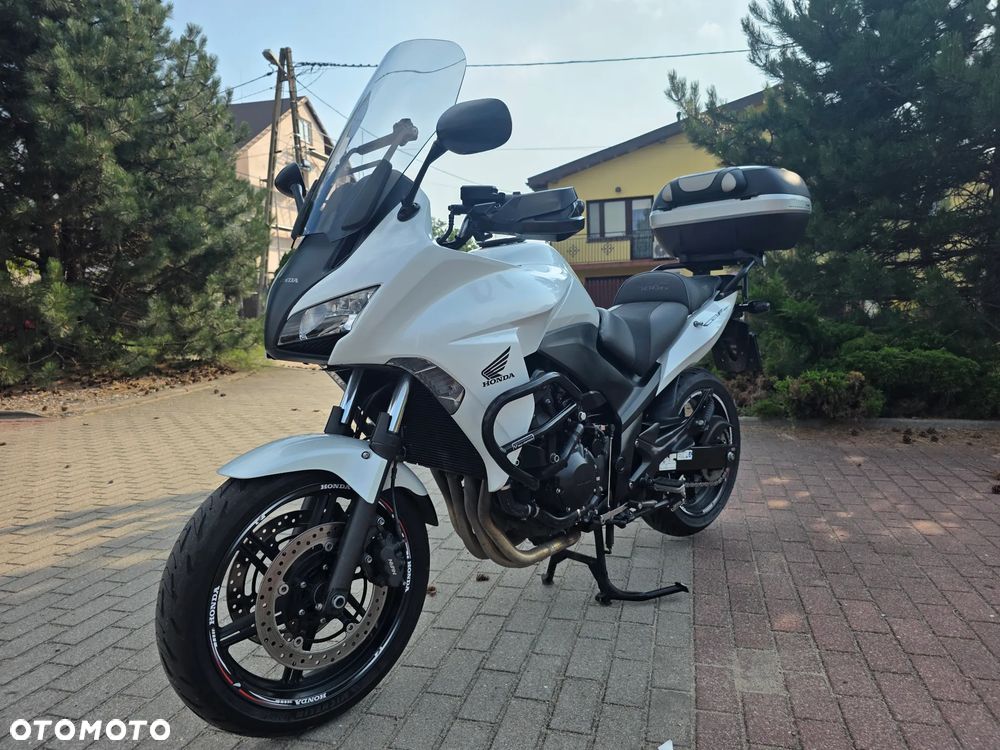 Honda CBF - 9