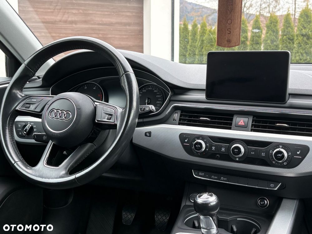 Audi A4 Avant 2.0 TDI ultra sport - 33