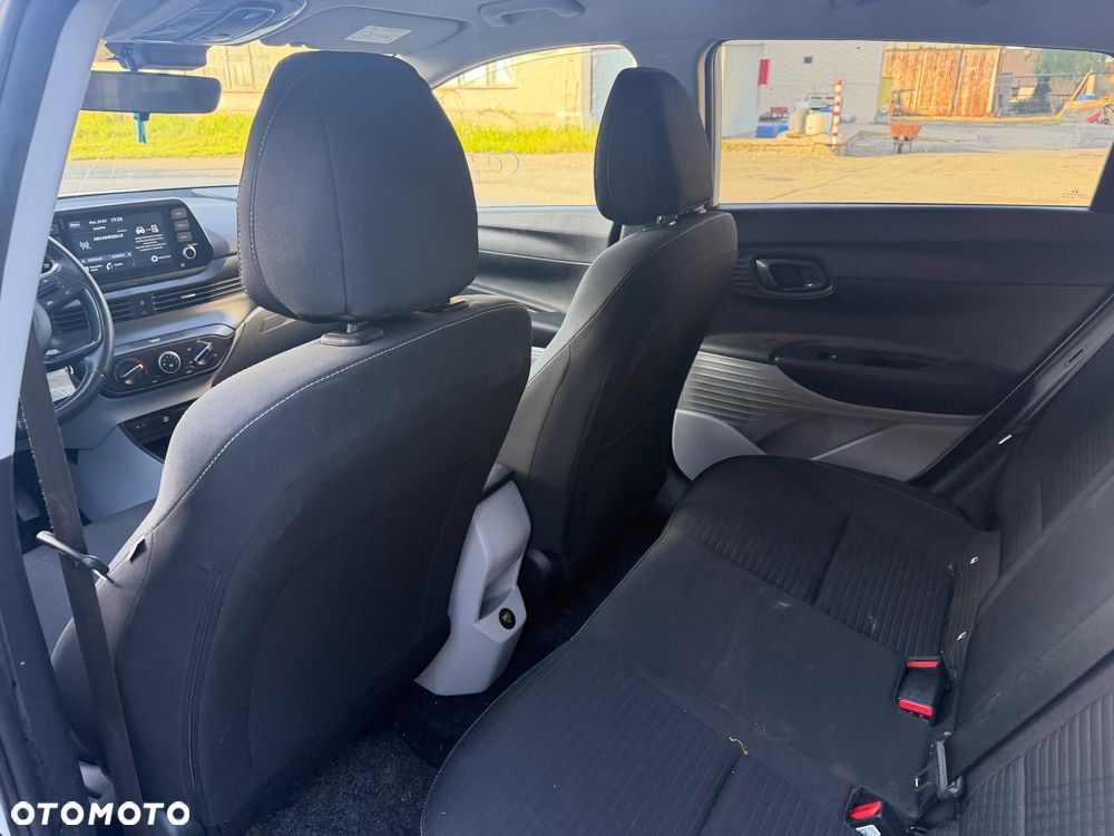 Hyundai i20 - 16