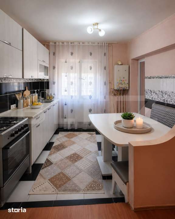Apartament cu 2 camere, decomandat, 56 mp, renovat, Micro 2 - Orastie — fotografia 3