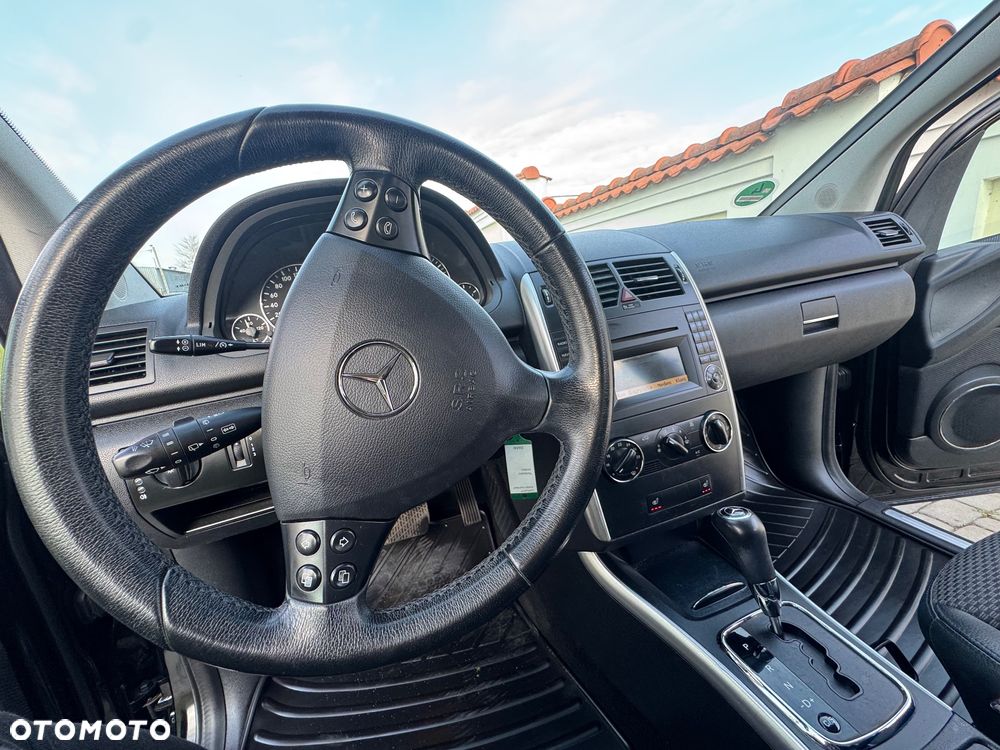 Mercedes-Benz Klasa A - 24