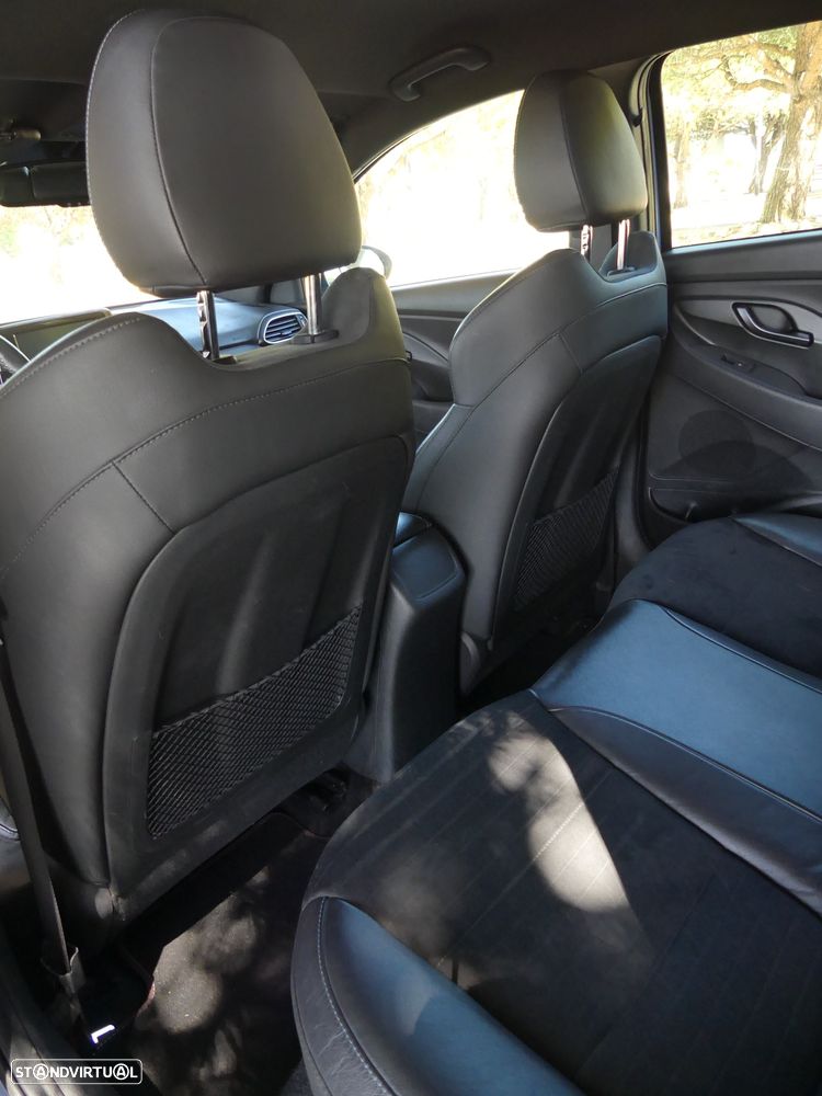 Hyundai i30 N 2.0 T-GDi Performance Pack - 25