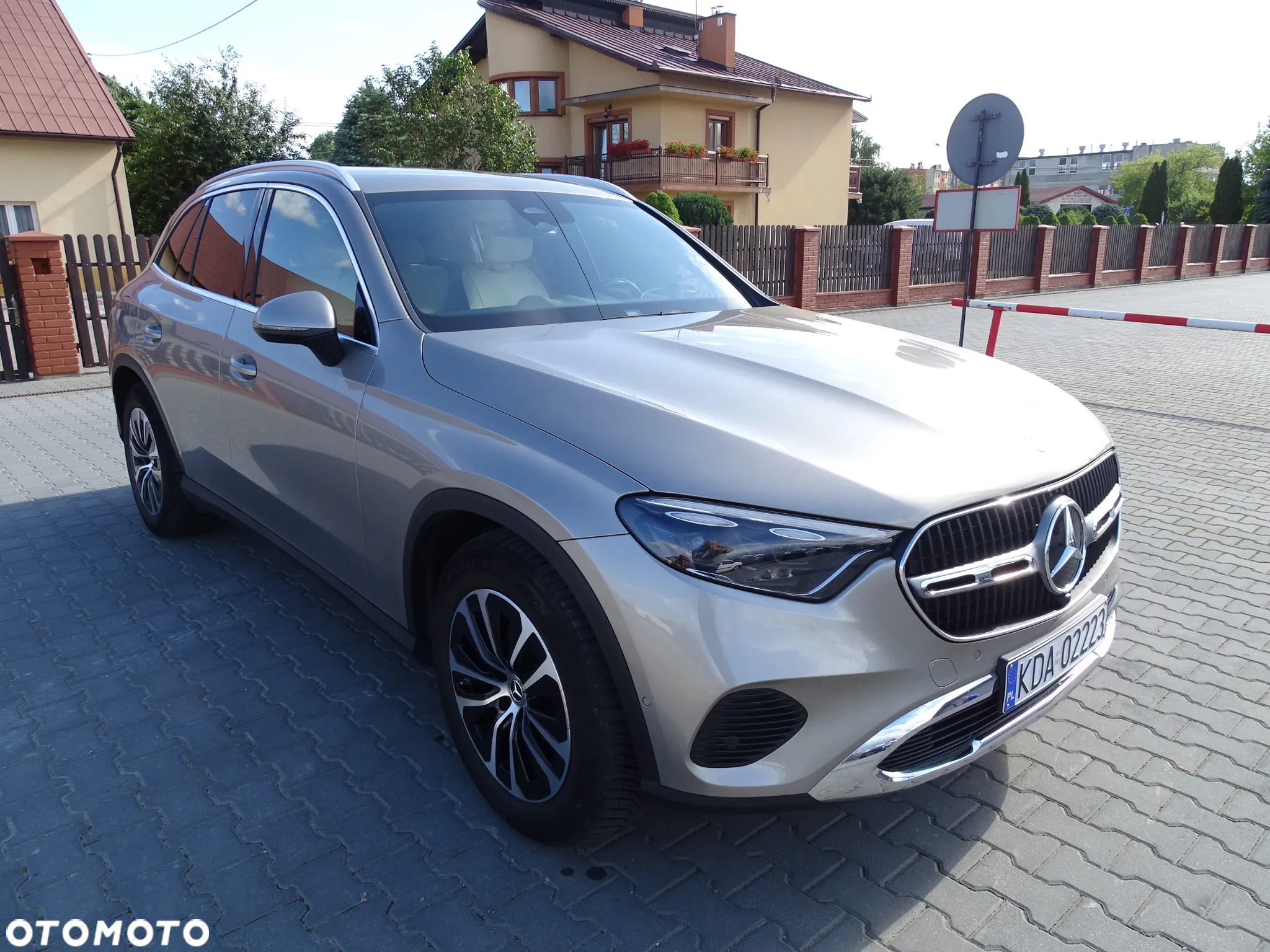 Mercedes-Benz GLC - 3