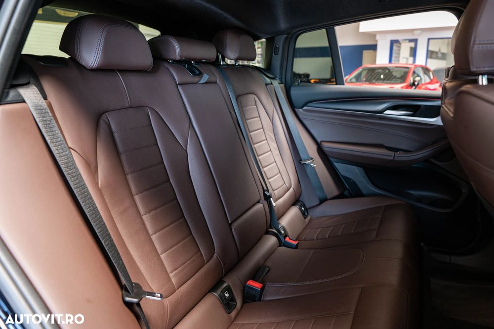 BMW X4 2022 — imagine 8