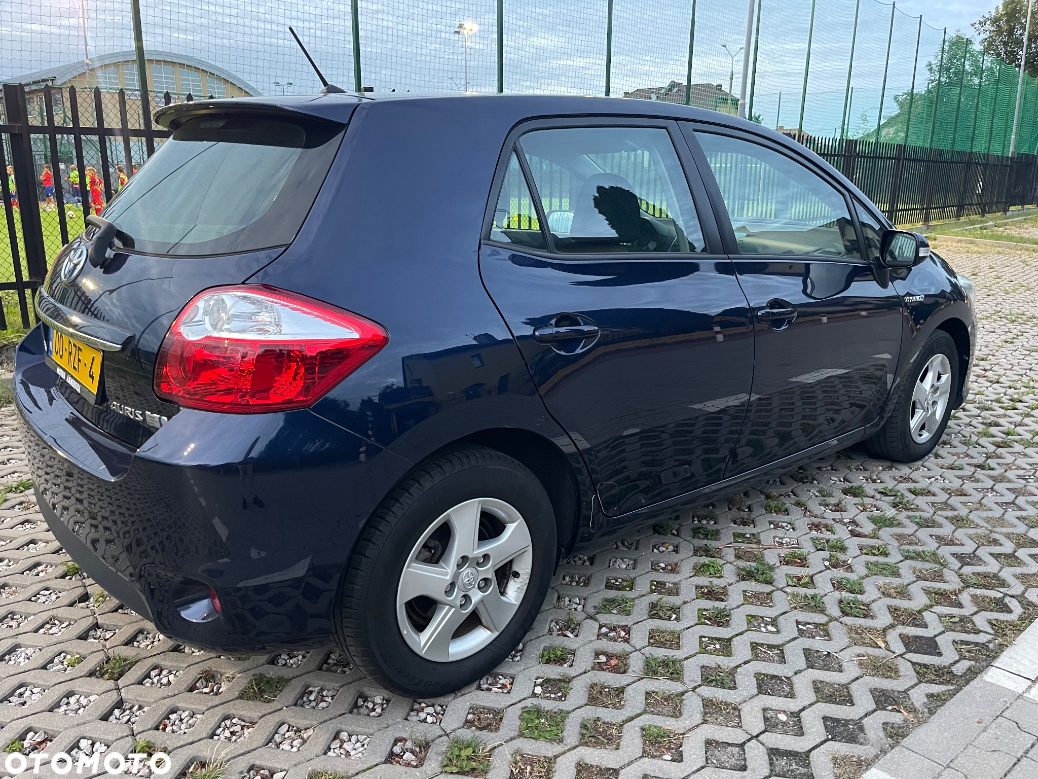 Toyota Auris 1.8 HSD Prestige NAVI - 3