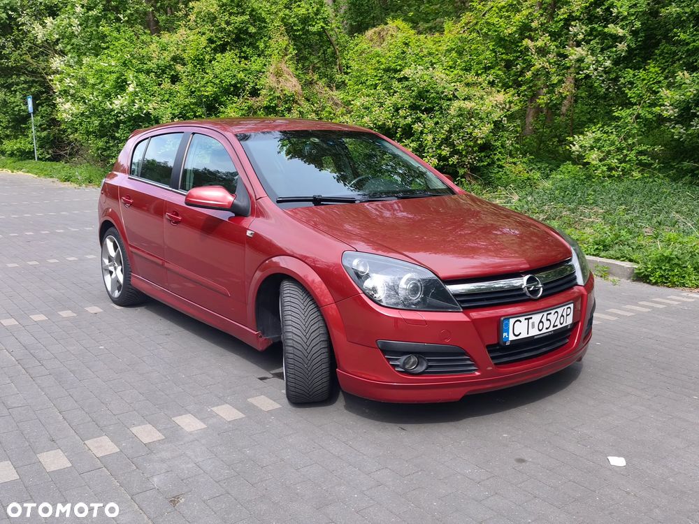 Opel Astra 2.0 T Cosmo - 6