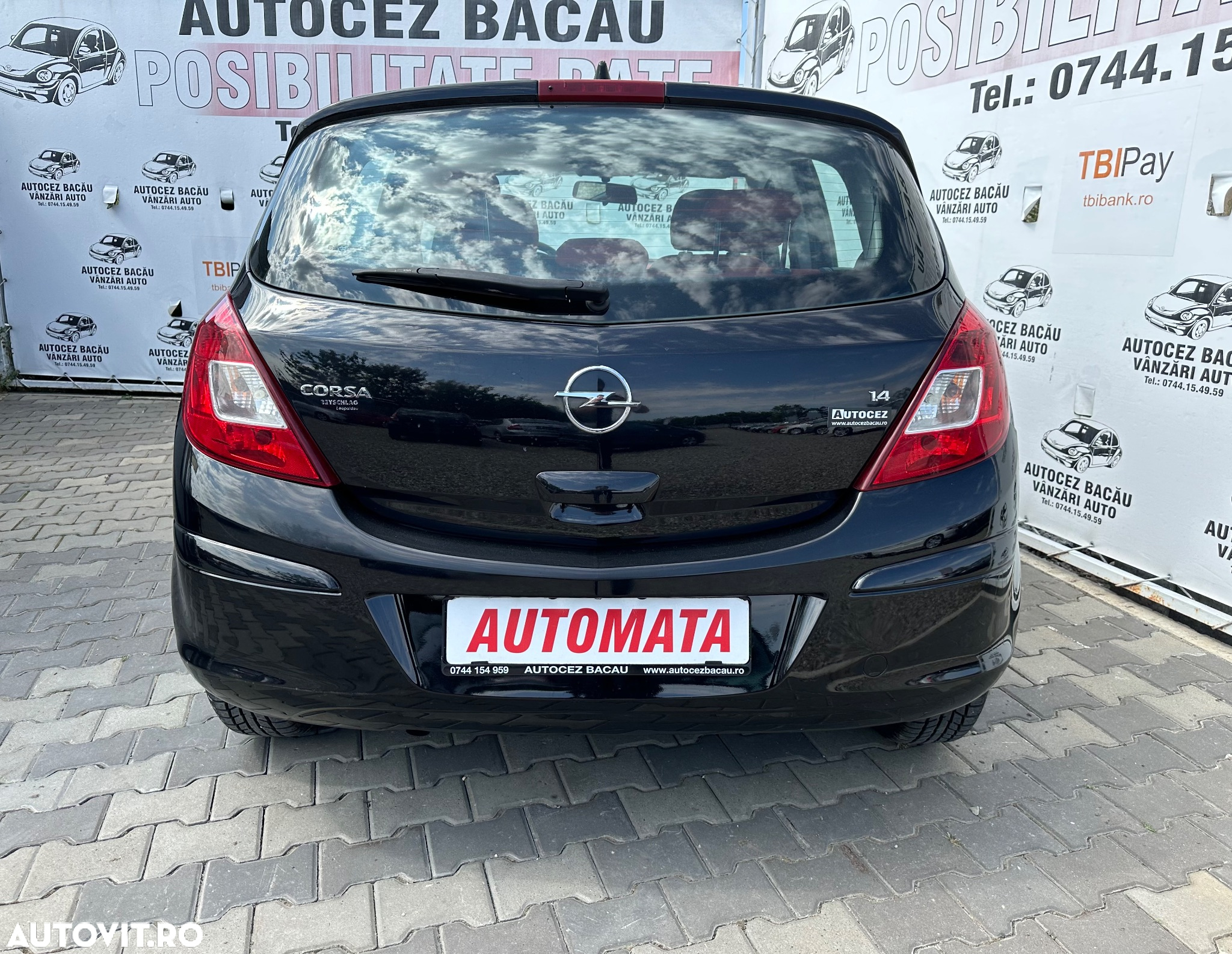 Opel Corsa 1.4 16V Automatik Edition - 6
