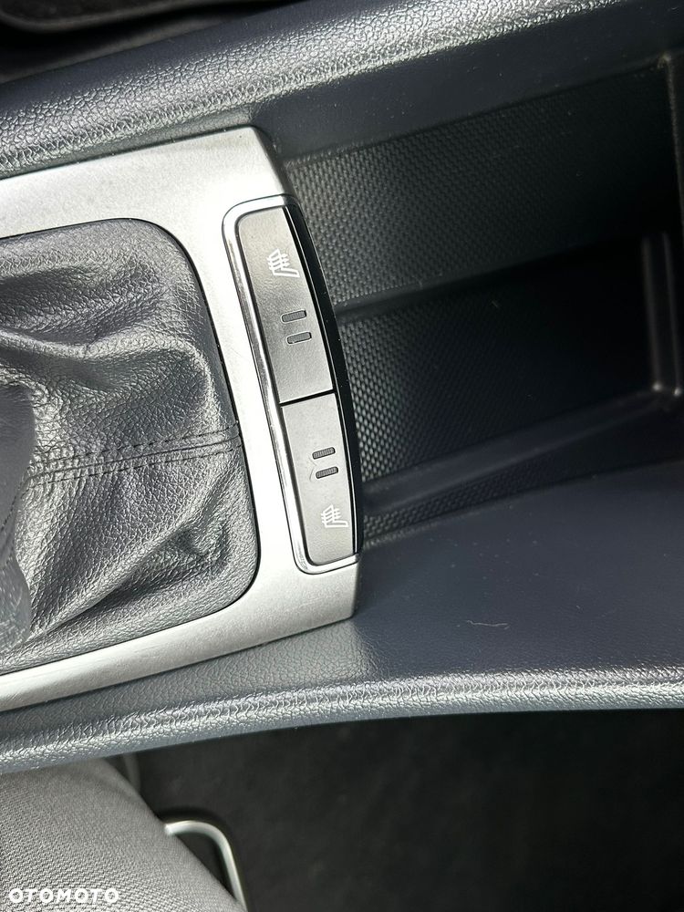 Kia Rio 1.4 Business Line - 14