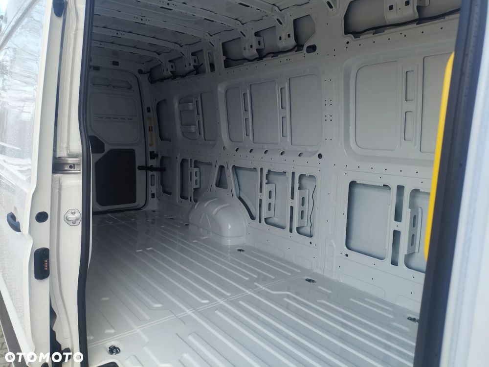 Volkswagen Crafter - 7