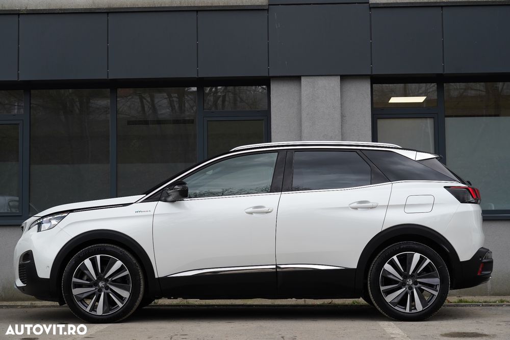 Peugeot 3008 PHEV EAT8 4X4 GT Pack - 22